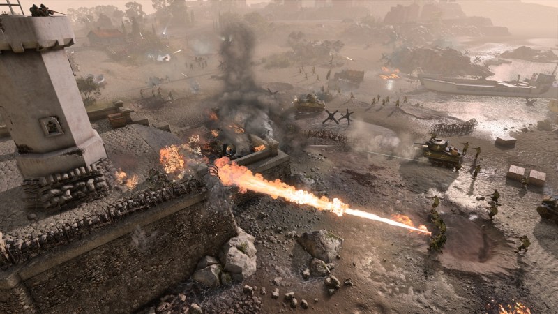 This image has an empty alt attribute; its file name is COH_screen_2.jpg