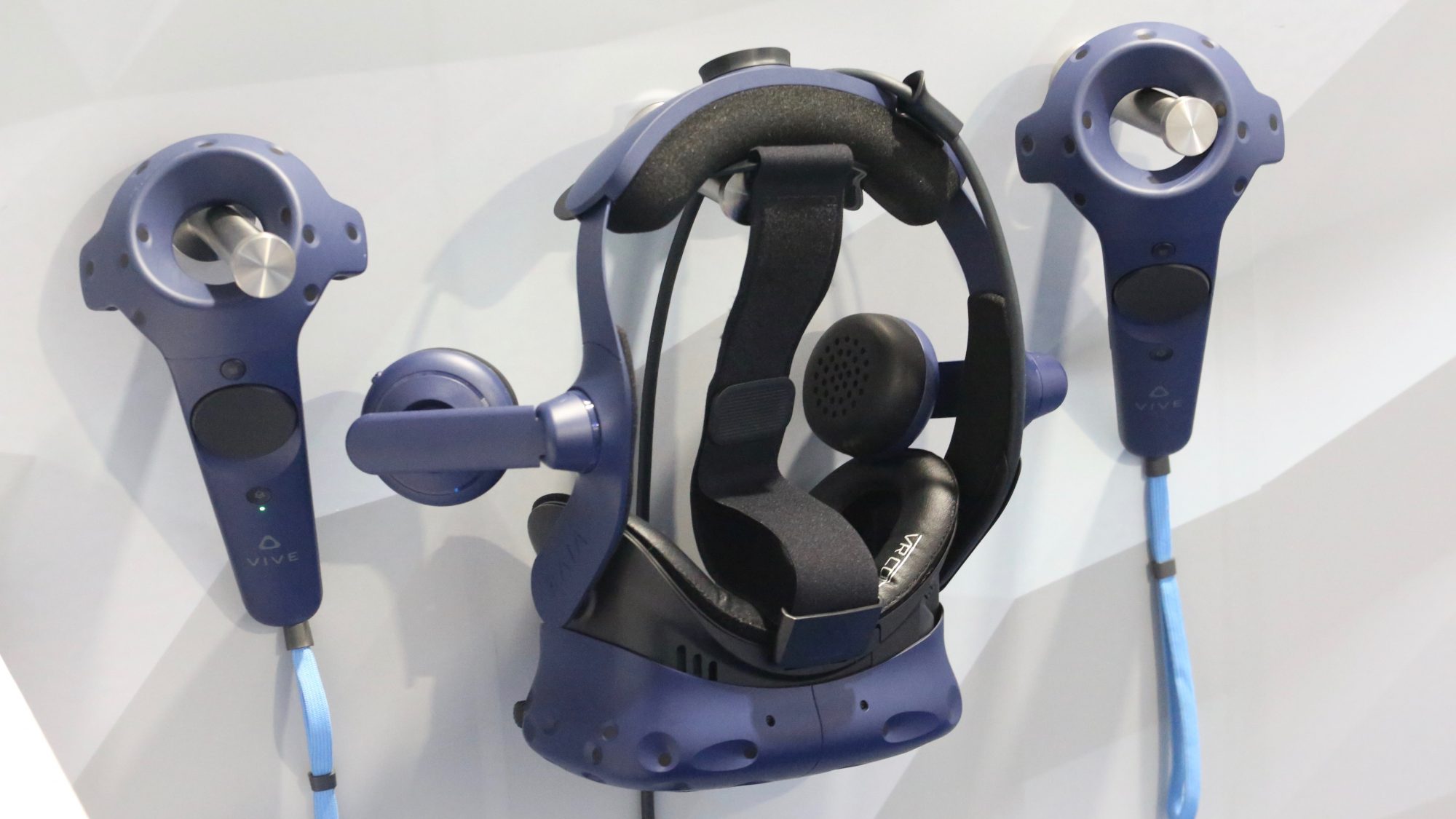 HTC Vive Pro Eye.
