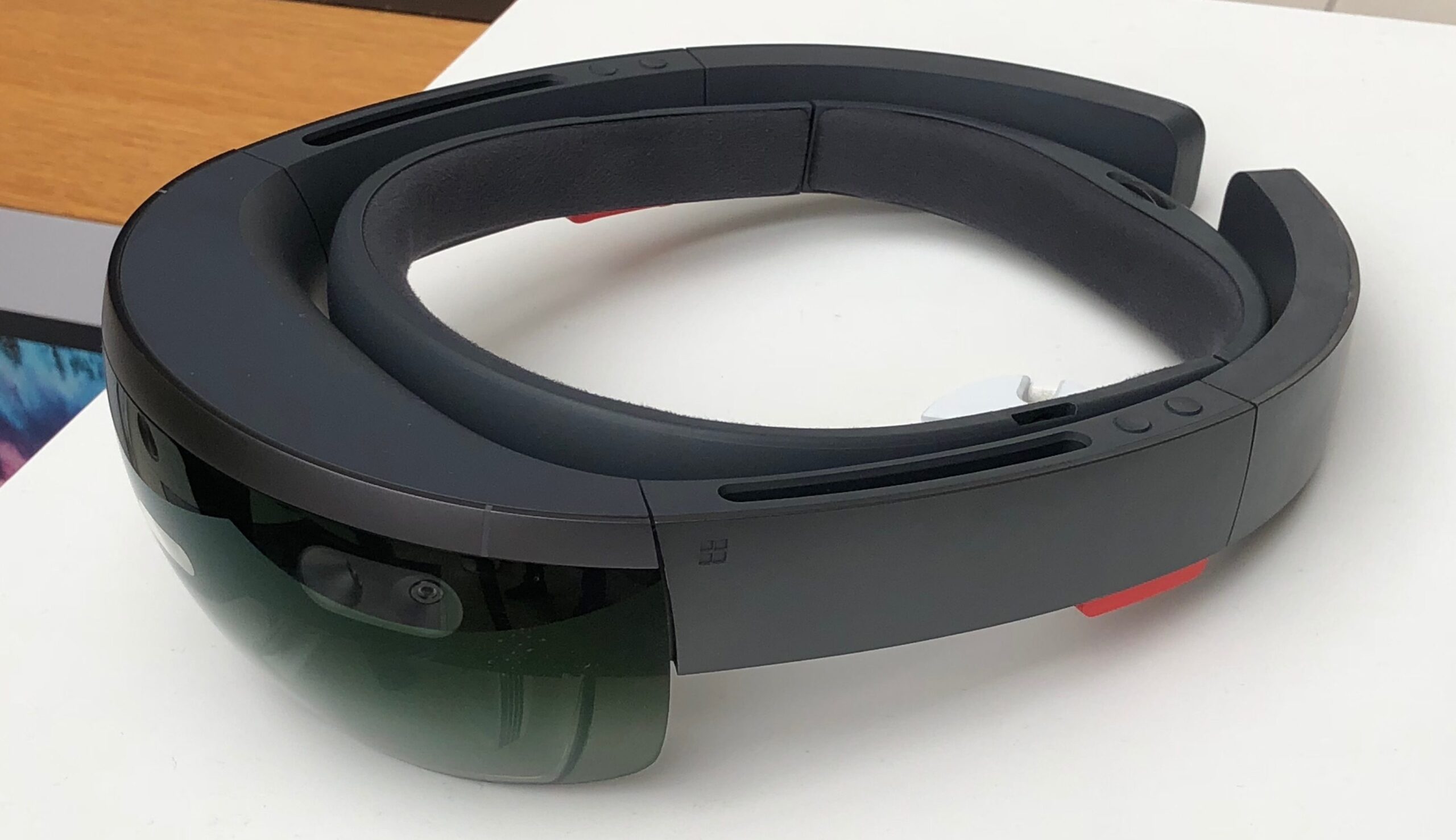 Microsoft HoloLens.