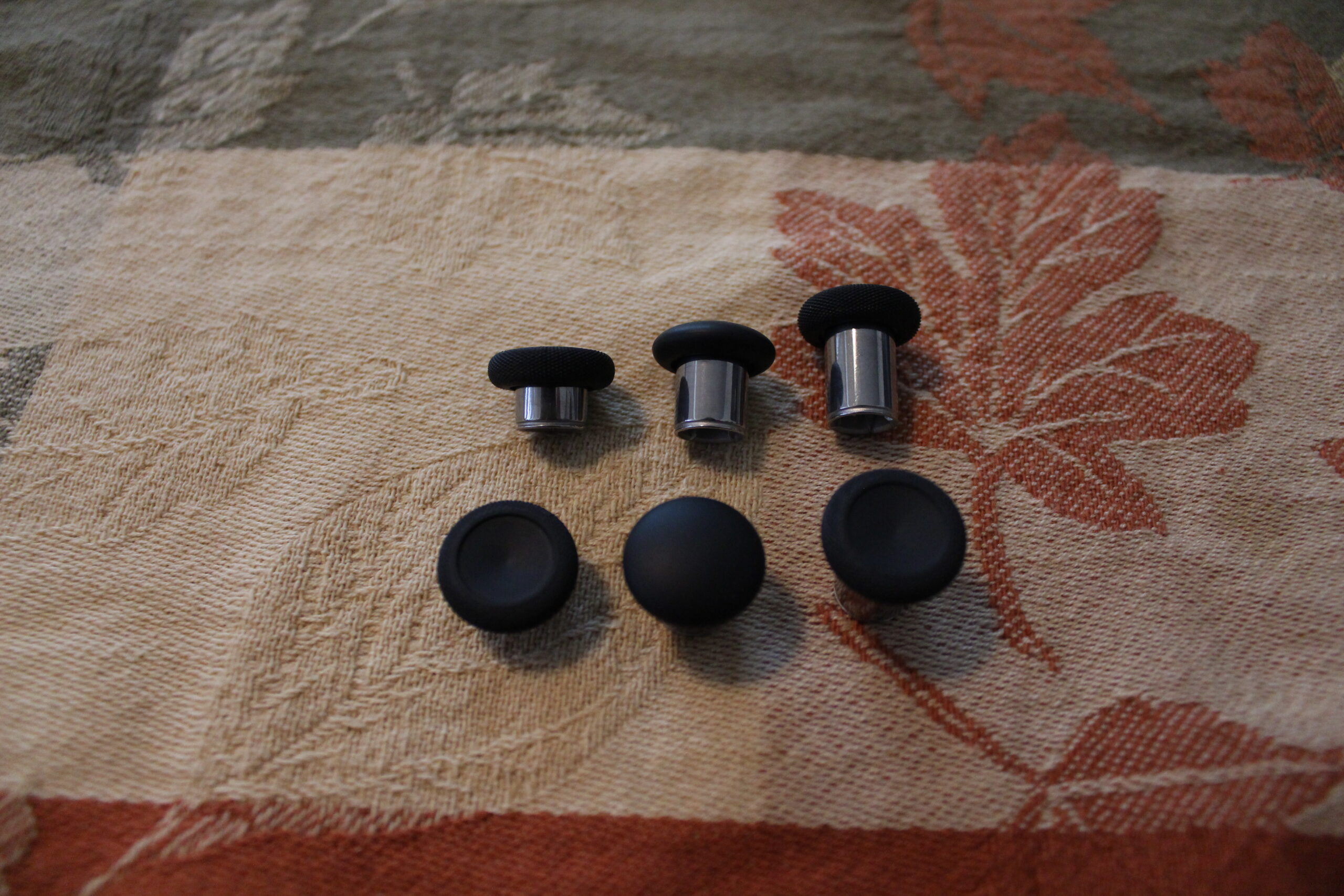 The different sticks that come with the Xbox One Elite Controller.