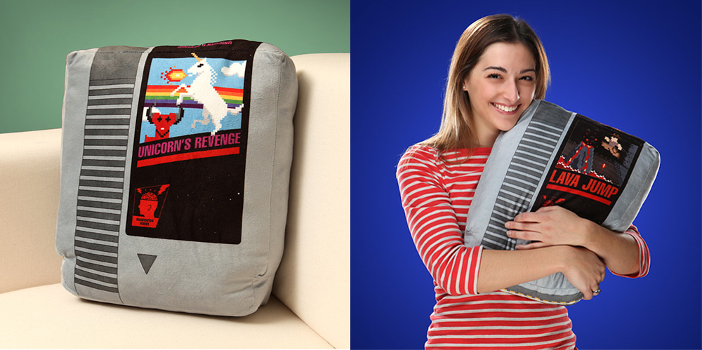 Retro game cartridge pillow set