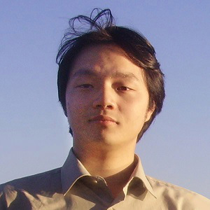 DIGITAL CAMERA