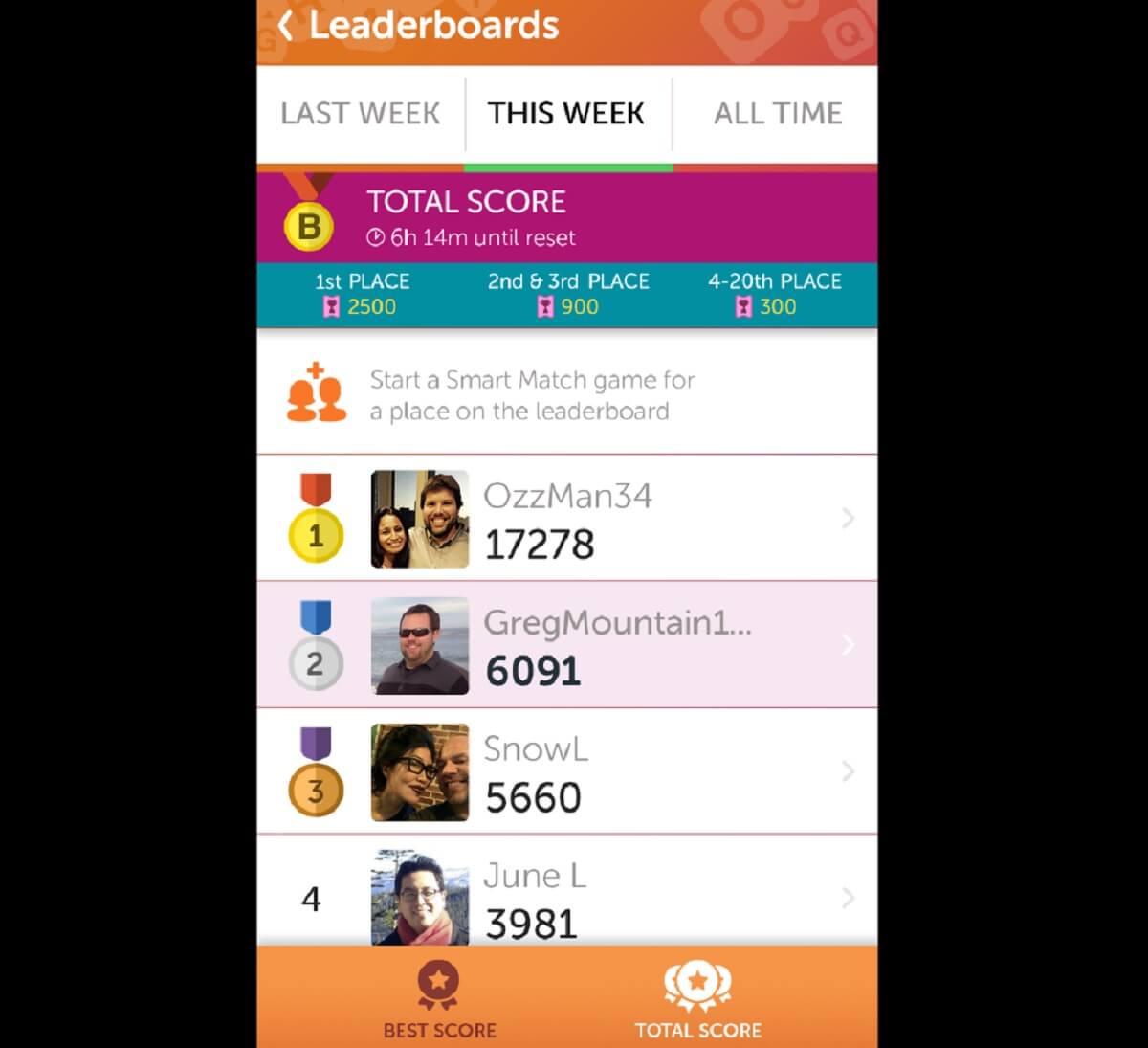 Boggle With Friends has social features.