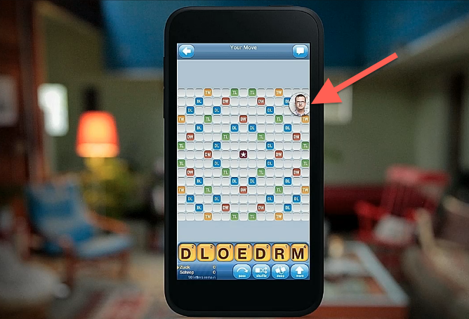 Chat Heads in Words With Friends