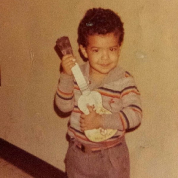 An entertainer at four years old.