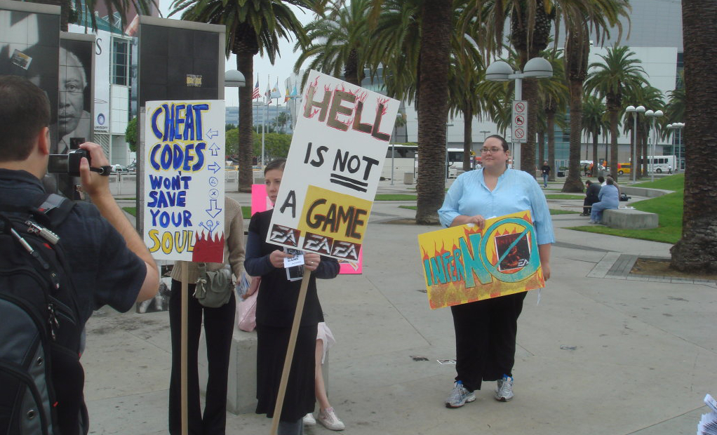 EA organized a fake religious protest against Dante's Inferno.