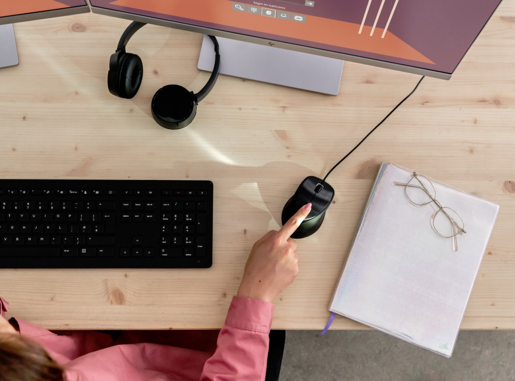 HP's latest mouse can read your fingerprints.