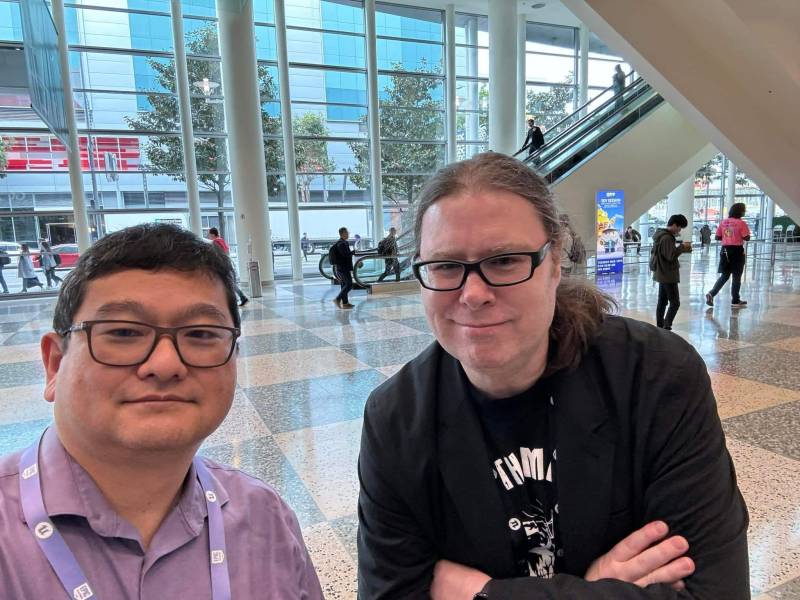 Dean Takahashi and Mark Chandler play games.