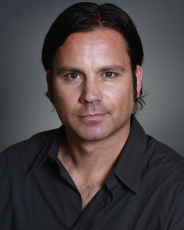 Nick Earl is the CEO of Glu Mobile.