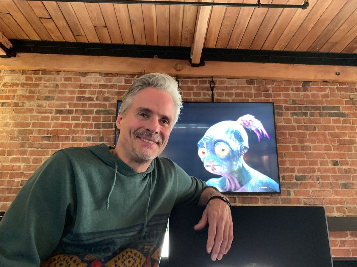 Lorne Lanning, cofounder of Oddworld Inhabitants, with Abe.