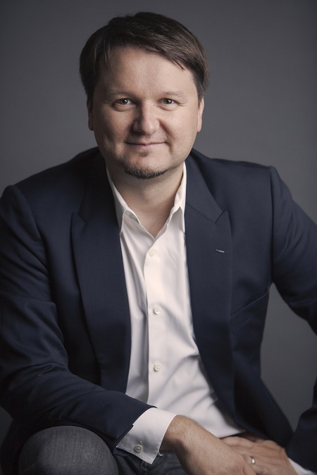 Mihai Pohantu is CEO of Amber.
