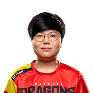 Se-yeon 'Geguri' Kim of the Shanghai Dragons