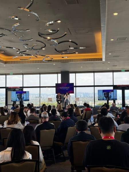 The crowd watching Songyee Yoon's fireside chat at GamesBeat Summit.
