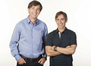 Don Mattrick (left) and Mark Pincus of Zynga.