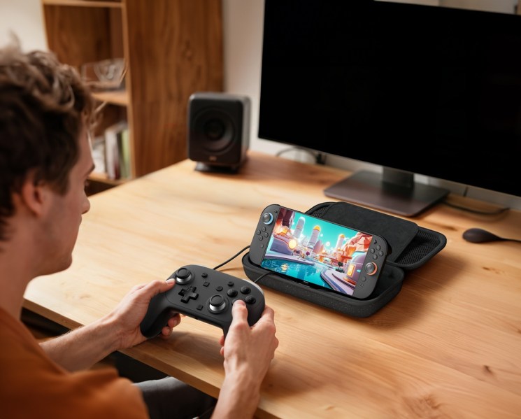 Belkin's new charging case lets you charge while you play.