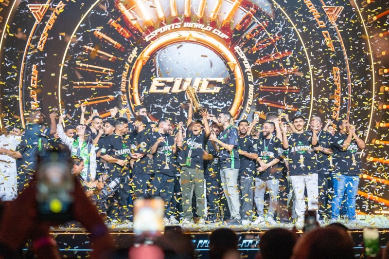 Team Falcons hoists the Esports World Cup Club Championship Trophy at the inaugural event's Closing Ceremony in Riyadh, Saudi Arabia, on Sunday, August 25.