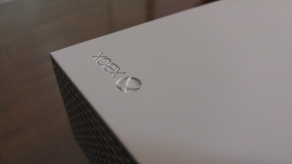 Xbox revenues down 3%, but digital transactions reach $1 billion