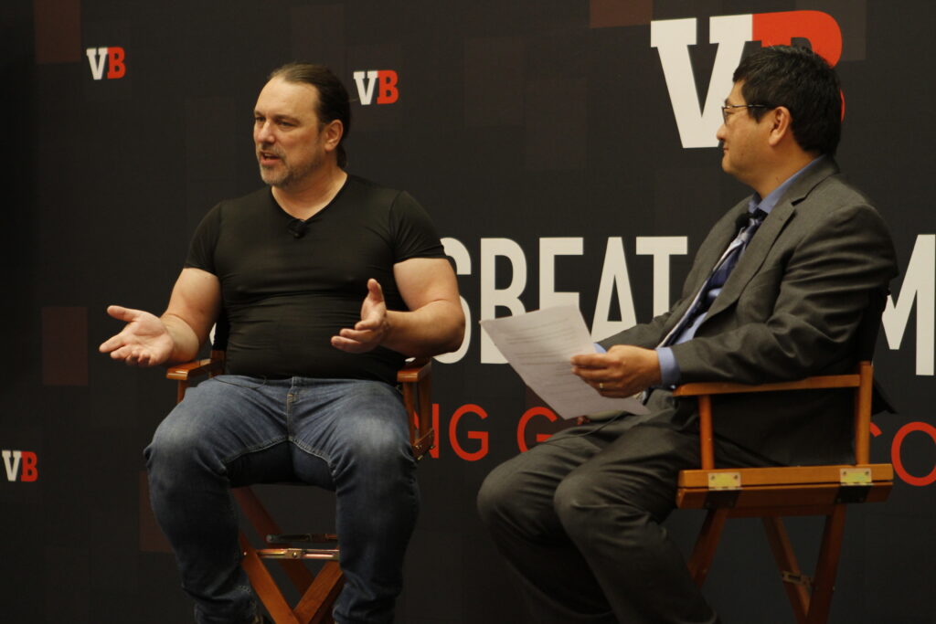 Chris Taylor (left) tells GamesBeat's Dean Takahashi about his new cloud gaming platform, Kanoogi.