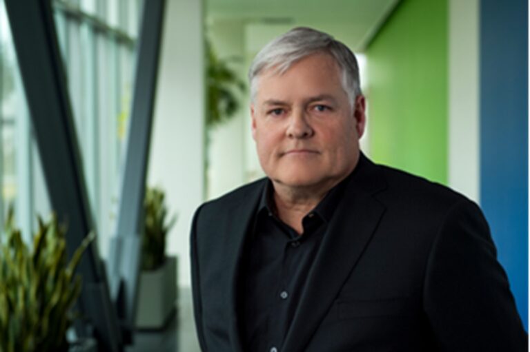 Don James of Nintendo of America is getting AIAS' lifetime achievement award.