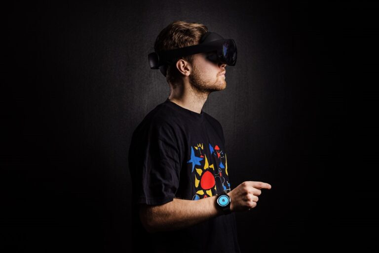 Doublepoint's gesture-tech can detect micro gestures.