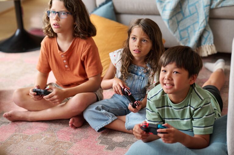 Kids want games for the holidays.