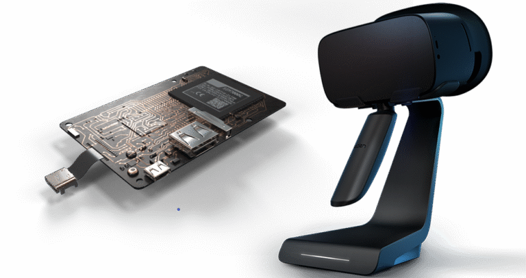 The Snacker handheld VR headset with accompanying tablet, from Eden Immersive