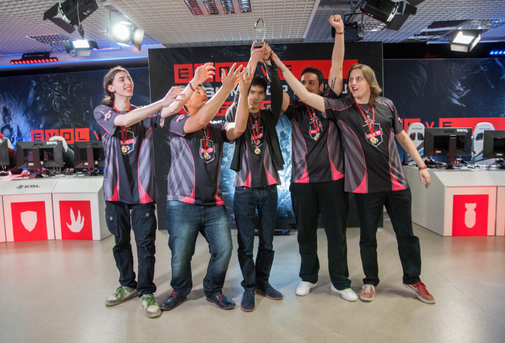 Esports league bans YouPorn’s pro gamer squad