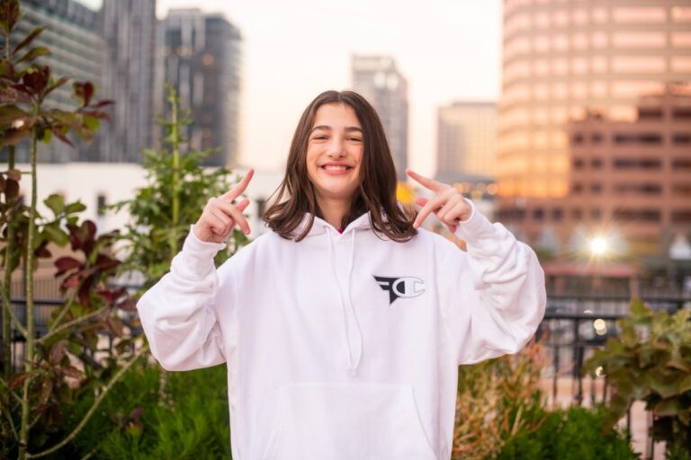 Ewok is a member of FaZe Clan and is an influential female streamer. She's also deaf.