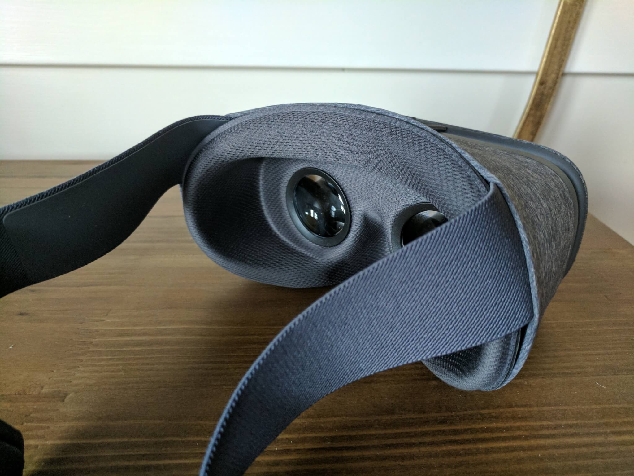 Google Daydream View