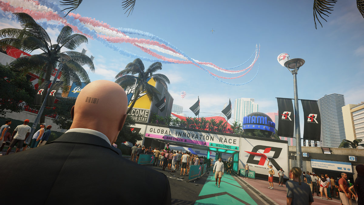 The scene of the crime in Hitman 2's Miami level.