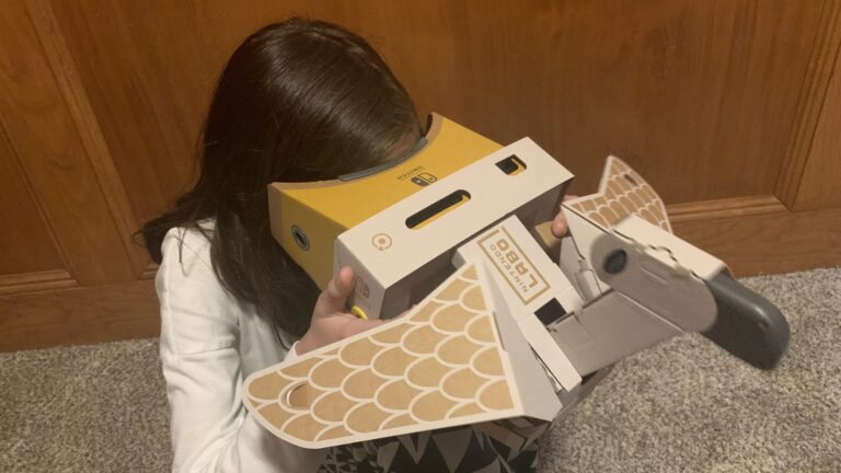 One of Nintendo's Labo VR Toy-Cons is a bird controller.
