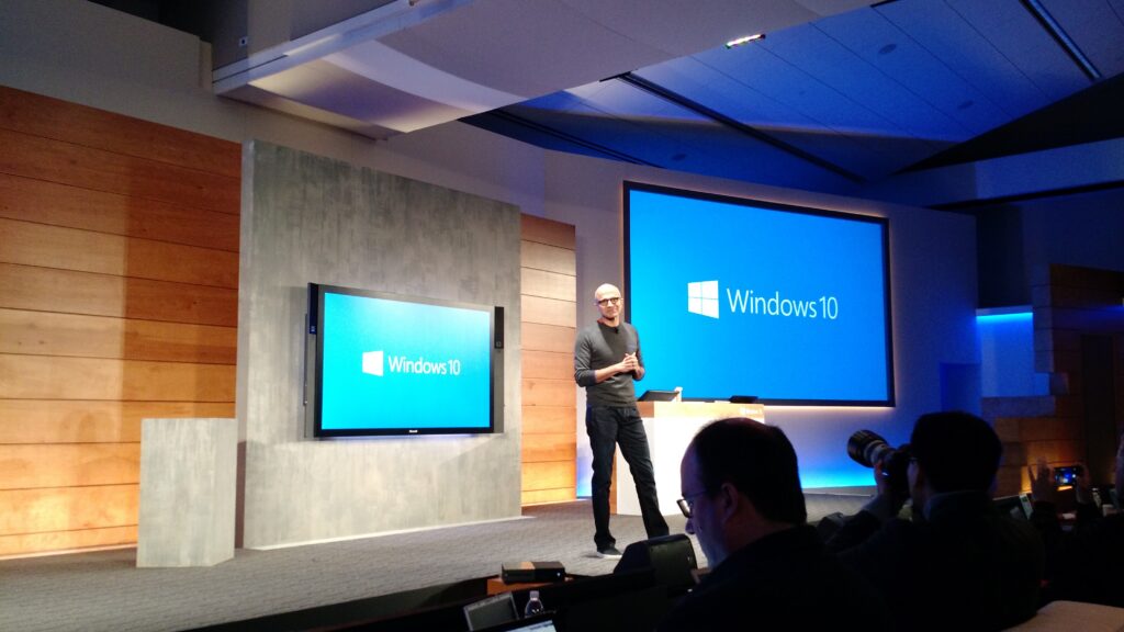 Microsoft releases new Windows 10 preview with Cortana, revamped Start menu, and Xbox app