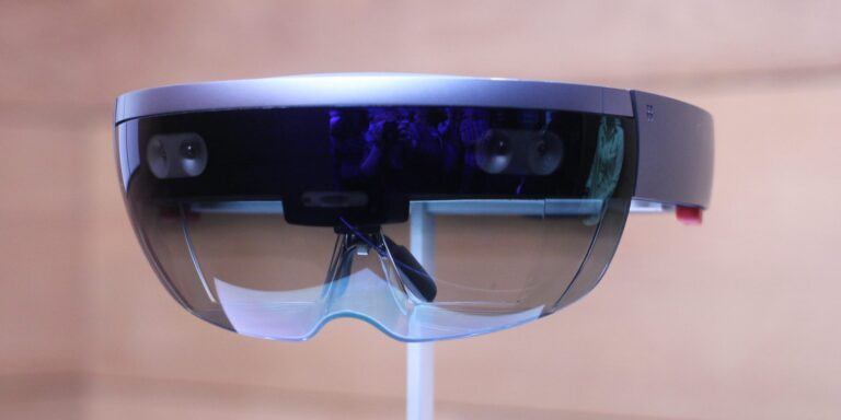 Microsoft HoloLens