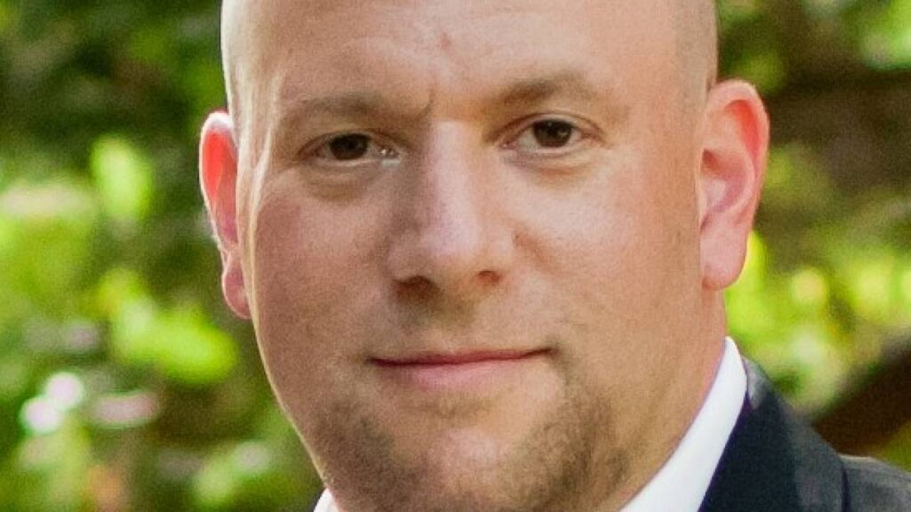 Xbox Live architect Eric Neustadter has left Microsoft