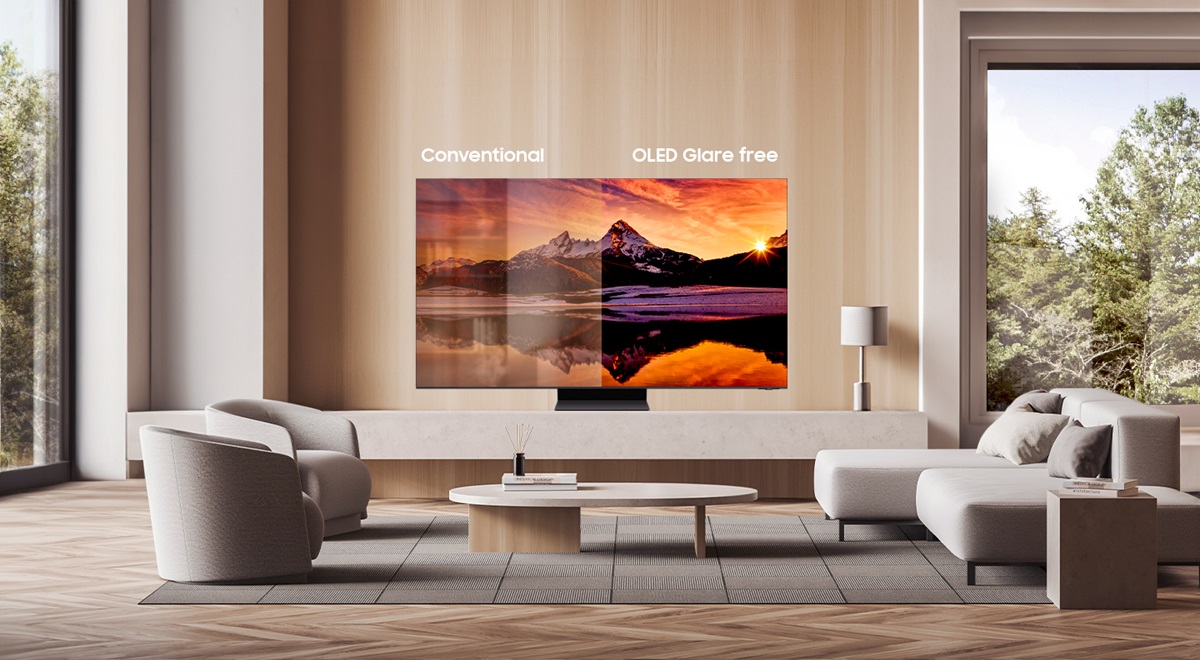 A glare-free OLED screen from Samsung.
