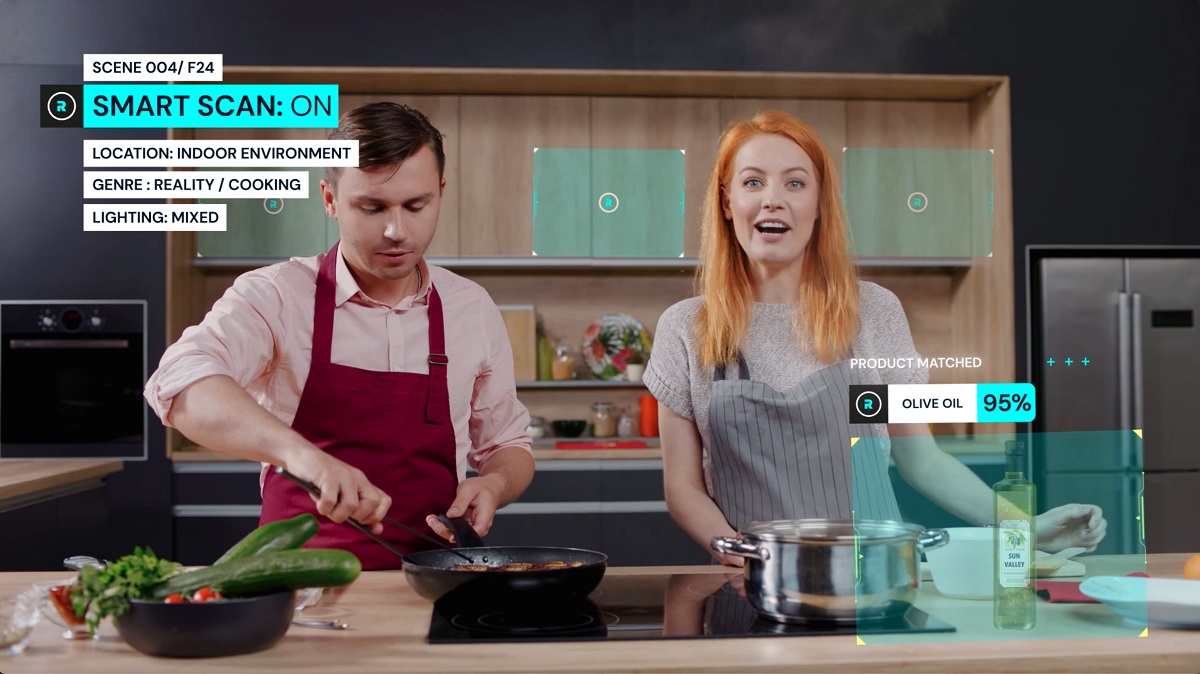 Ryff shows off its AI-based virtual product platform Spheera.