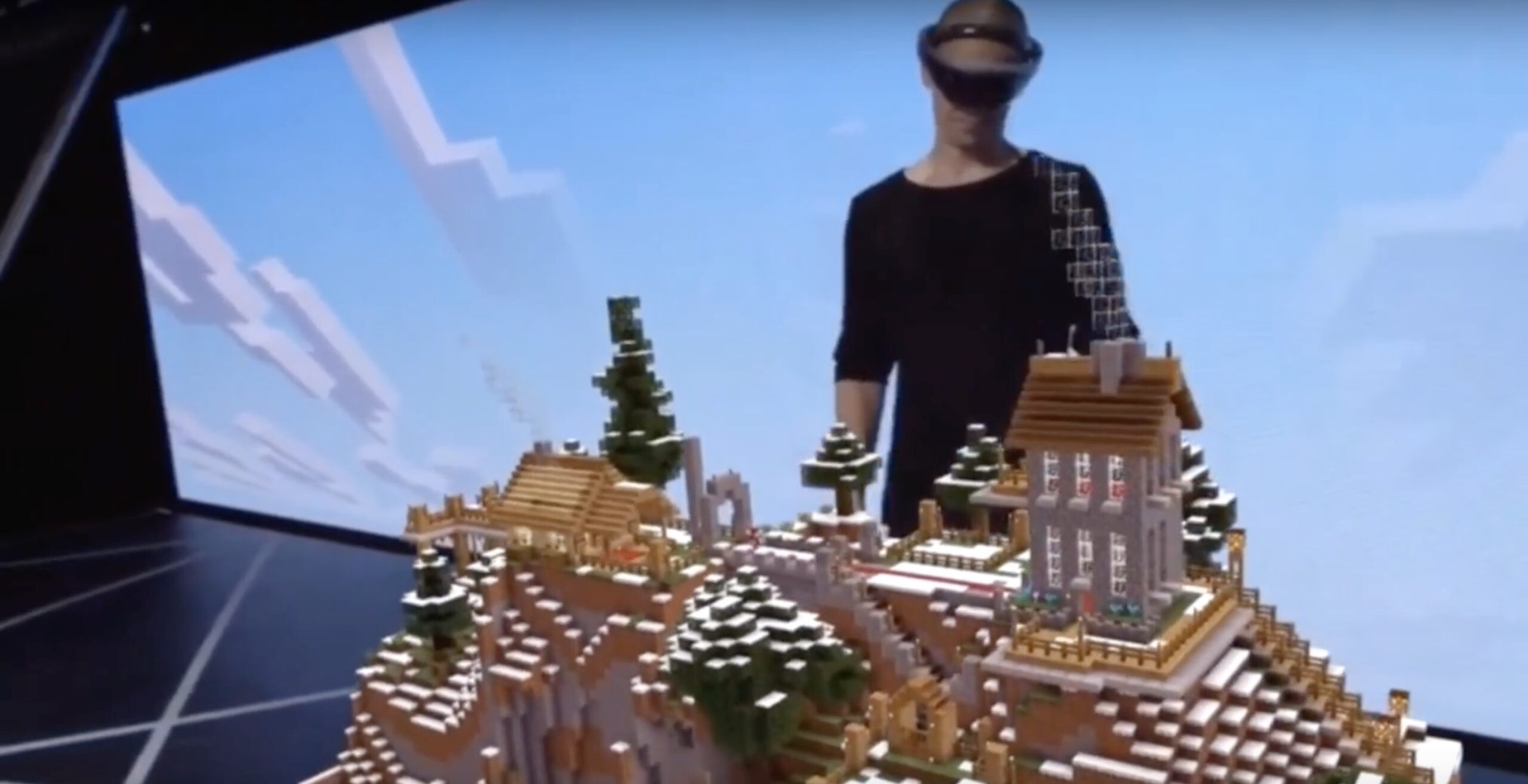 Microsoft was early to see the potential of a virtual Minecraft. What happened?