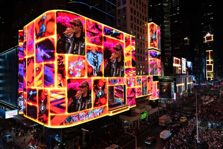 Snoop Dogg debuts Chapter 2 Remix in Fortnite Battle Royale -- in Times Square.