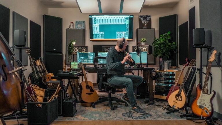 PTW's Side is acquiring Vibe Avenue.