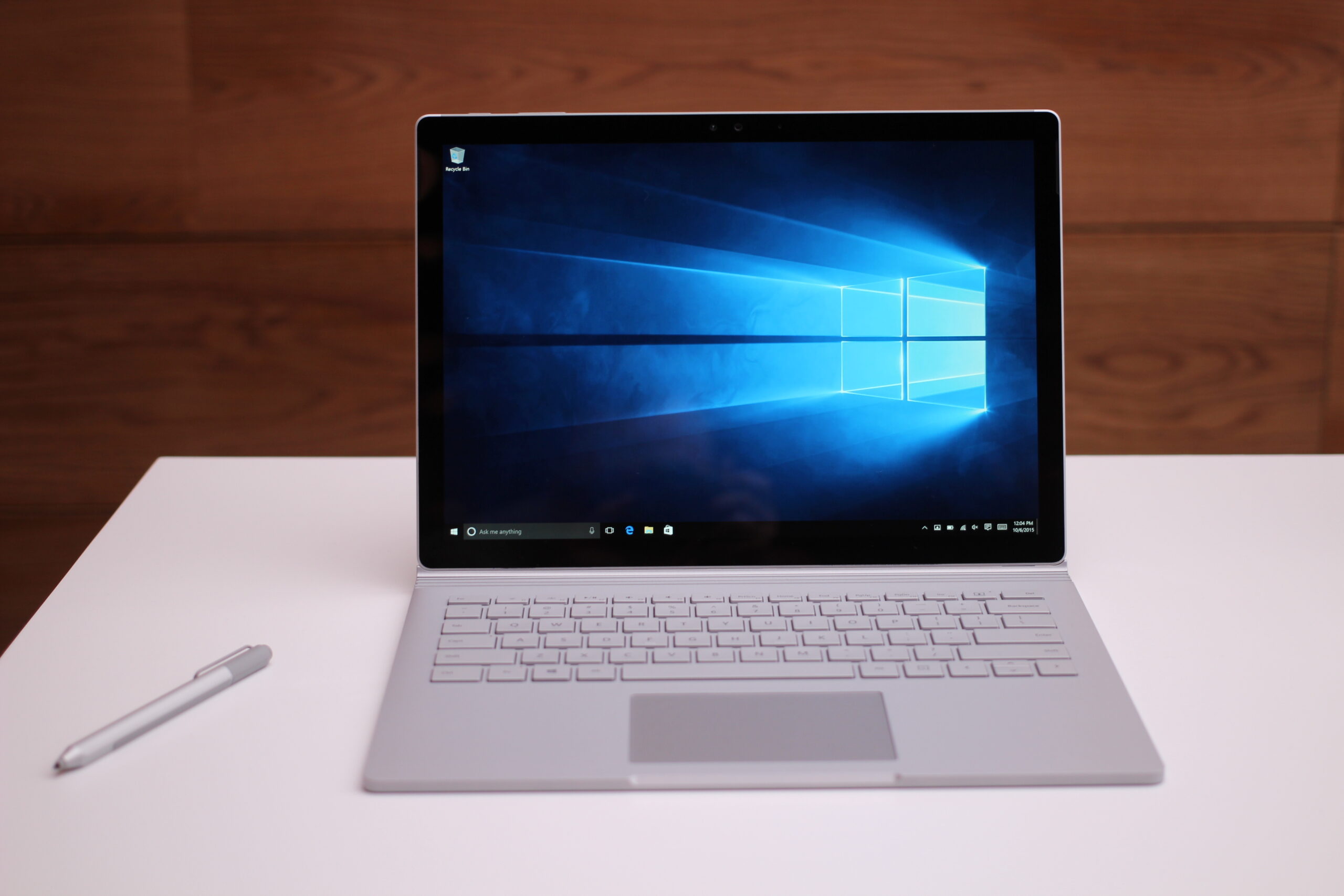 Surface Book 2