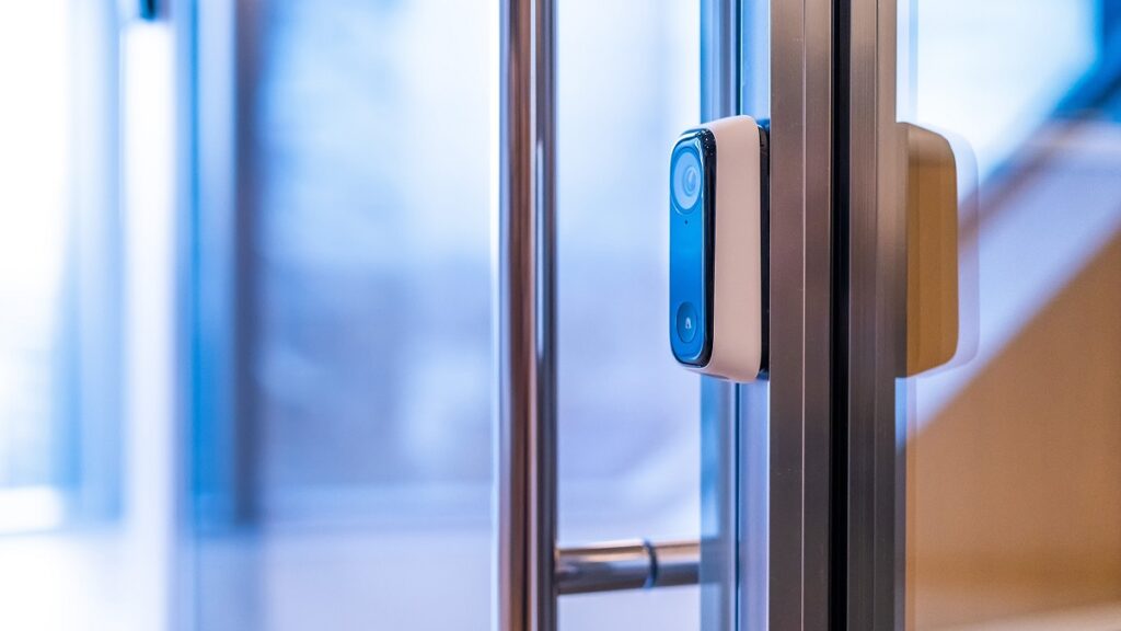 Comcast rings video doorbell for Xfinity Home customers