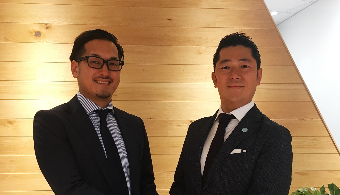 Naoki Sassa, country manager for Japan, at Adjust (right) and Akira Ichikawa, director of Cyber Z.