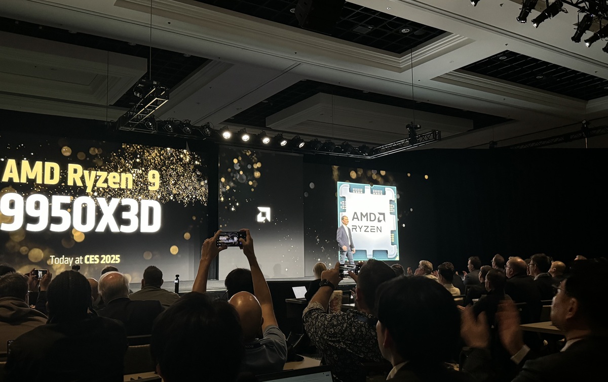 Jack Huynh shows off new AMD processors at CES 2025.