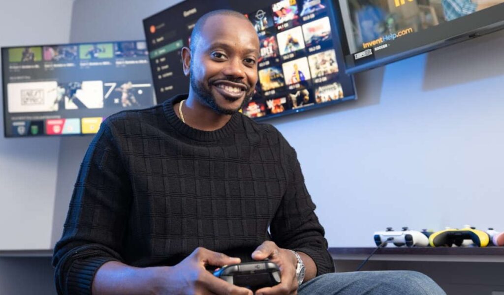 Andre Swanston is the CEO of Phynd and previously founded Tru Optik.