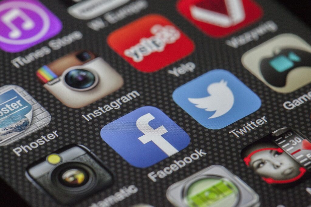 PacketZoom launches app download speed-up service, announces backers
