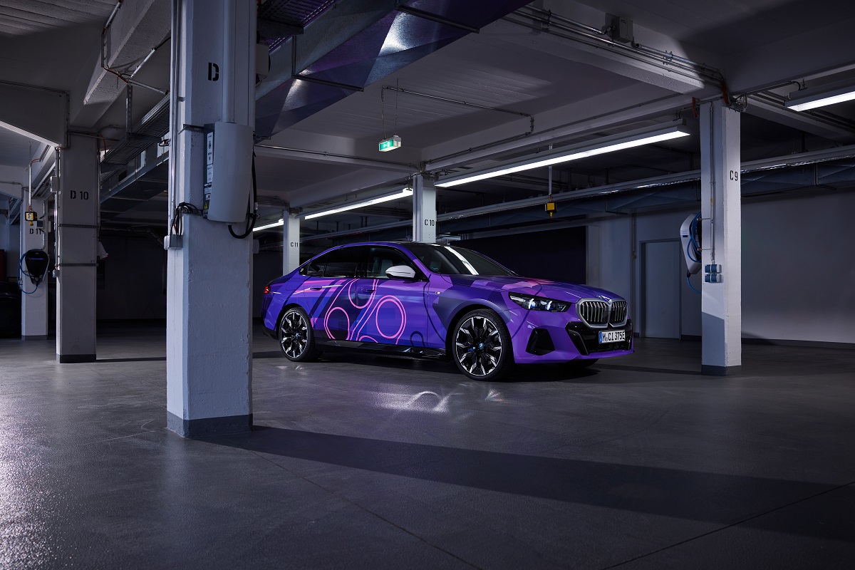 BMW designed an i5 car with a video game look.