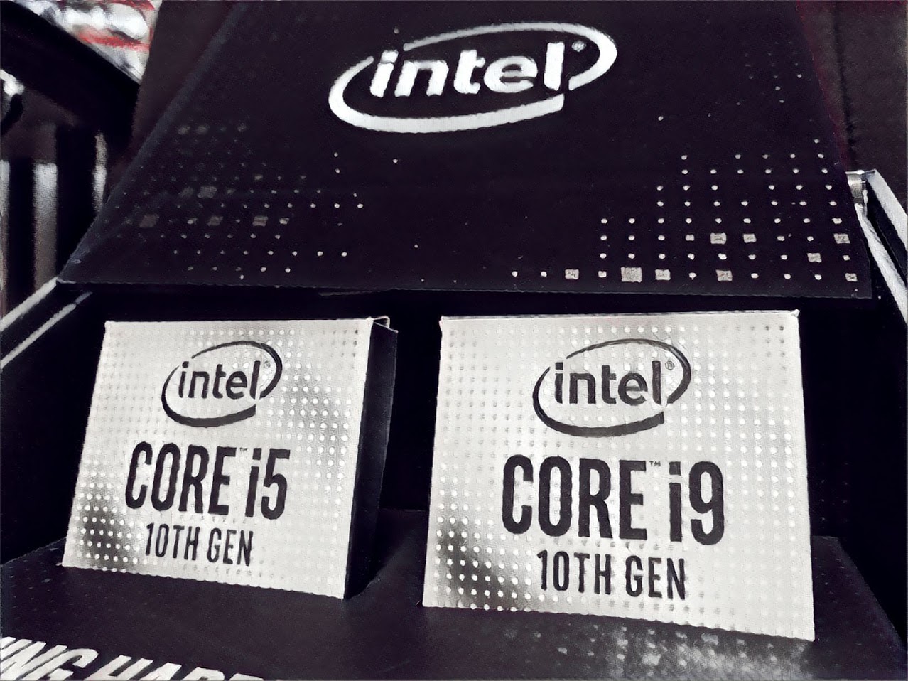 Intel drops its 10th-gen Core CPUs.