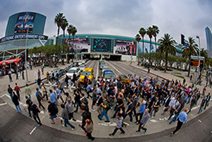 E3