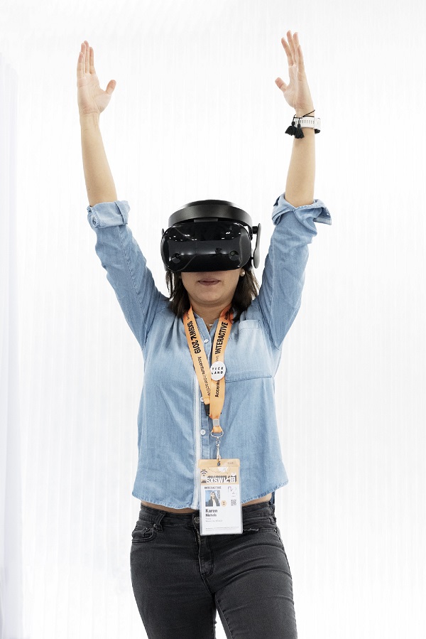 EmbodyMove is like yoga in VR.