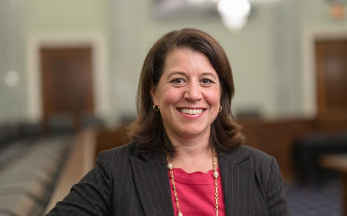 Christianna Barnhart is the new vice president of government affairs at the ESA.